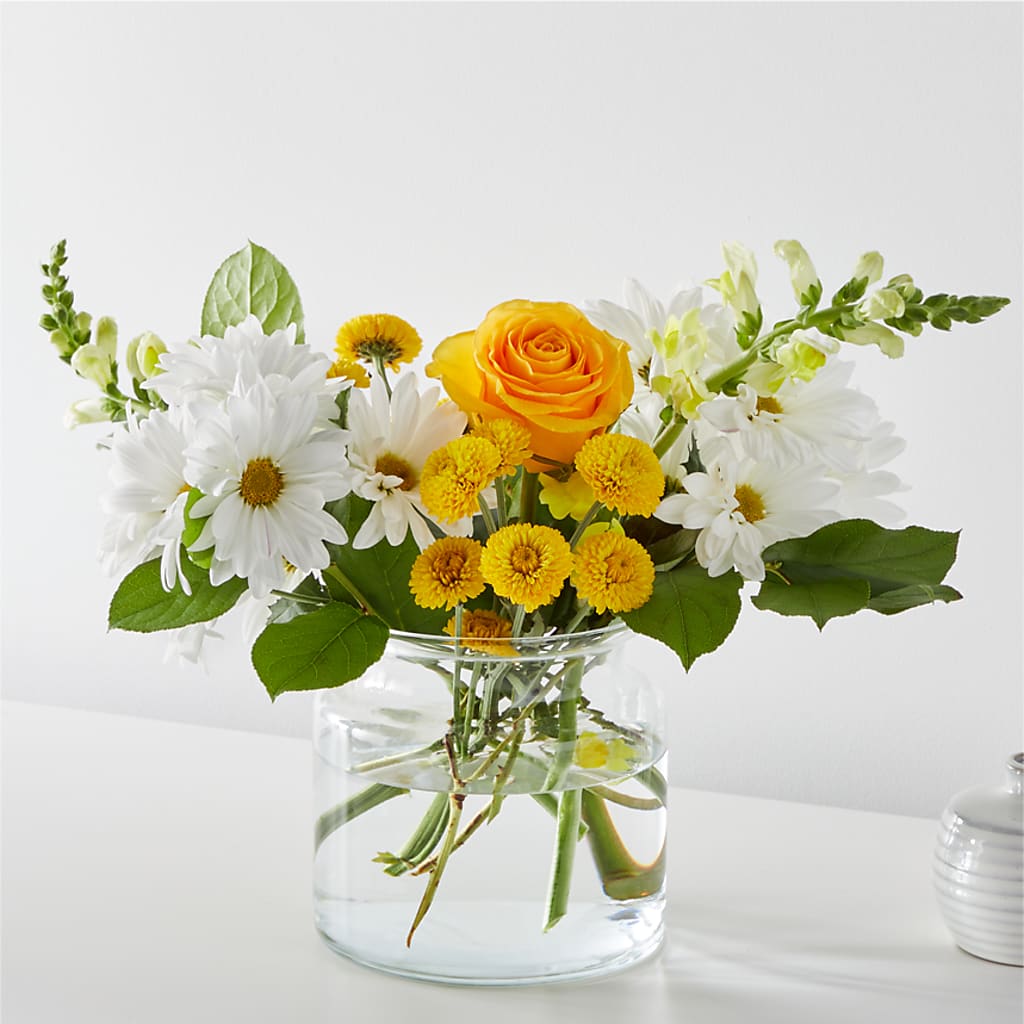 Sun Salutation Bouquet – Towne Florist, Lumberton NC