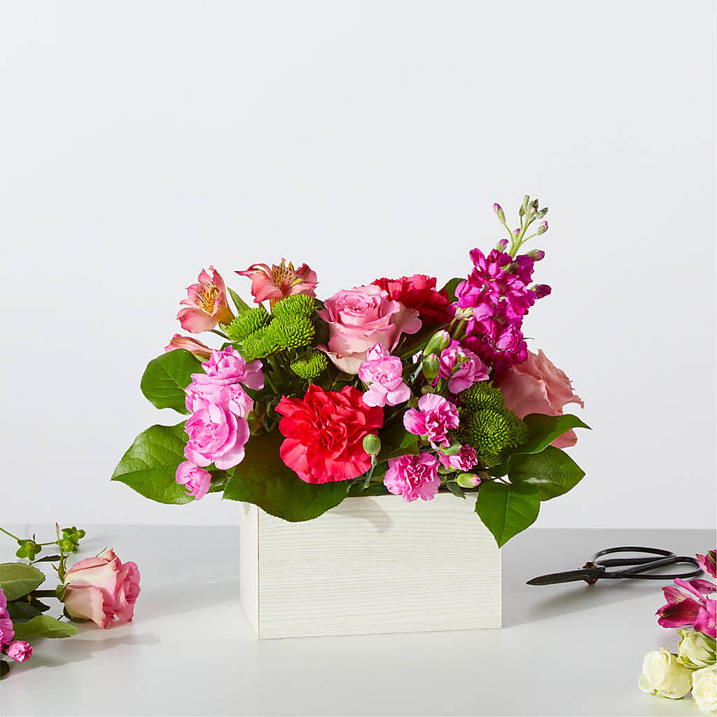 Sweetberry Box – A Florist Original – Towne Florist, Lumberton NC