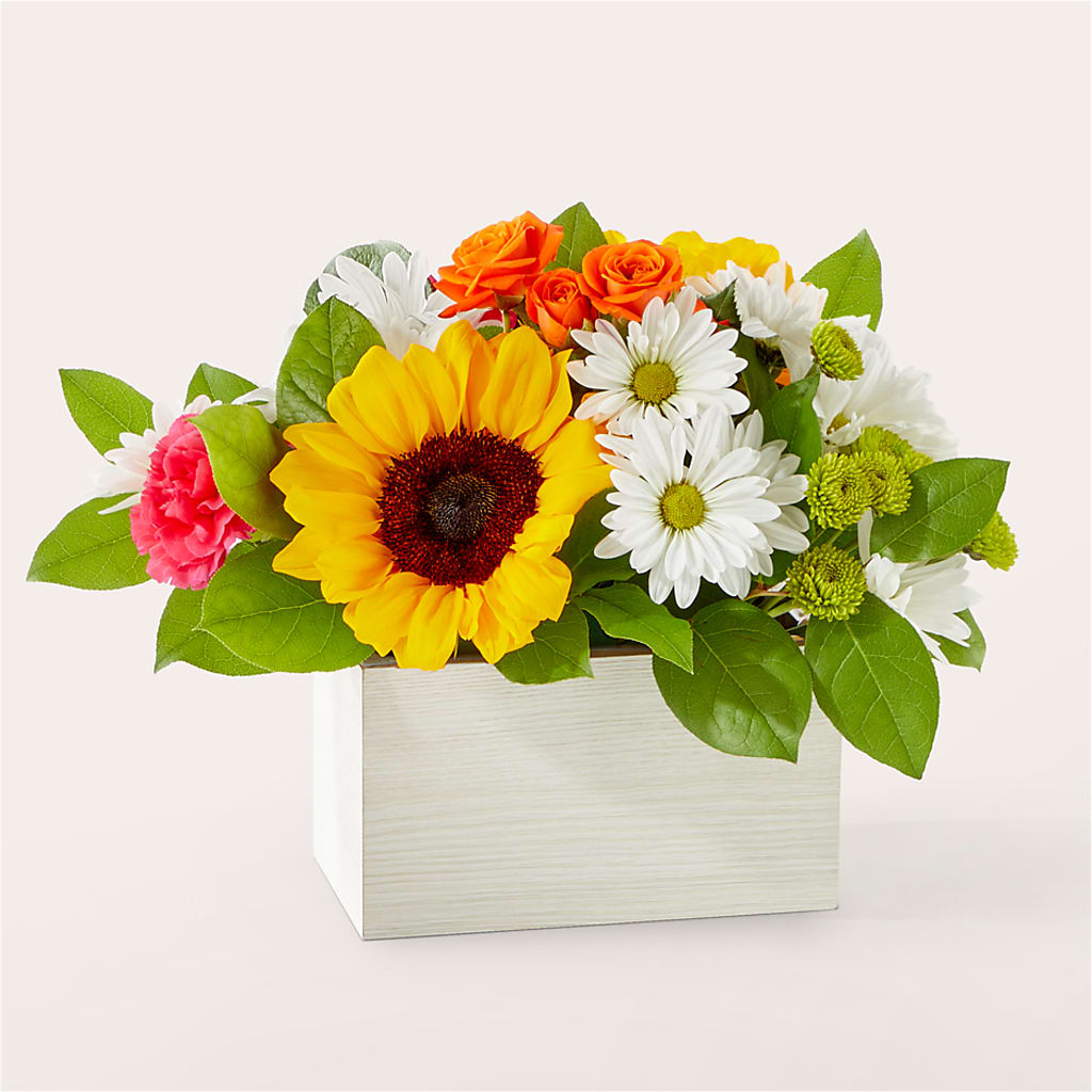 Sun-drenched Blooms Box Bouquet – Towne Florist, Lumberton NC