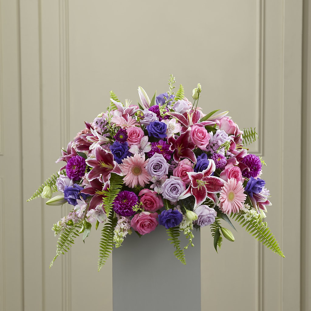 Fare Thee Well Pedestal – Towne Florist, Lumberton NC