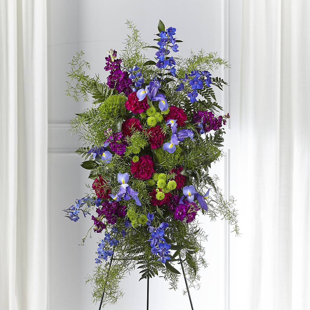 Heavenly Skies Standing Spray – Towne Florist, Lumberton NC