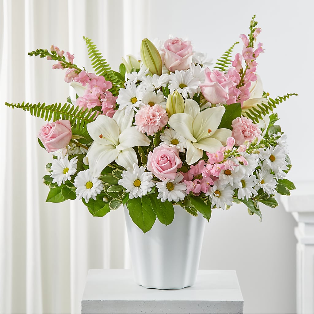 Soft Touch Tabletop Basket – Towne Florist, Lumberton NC