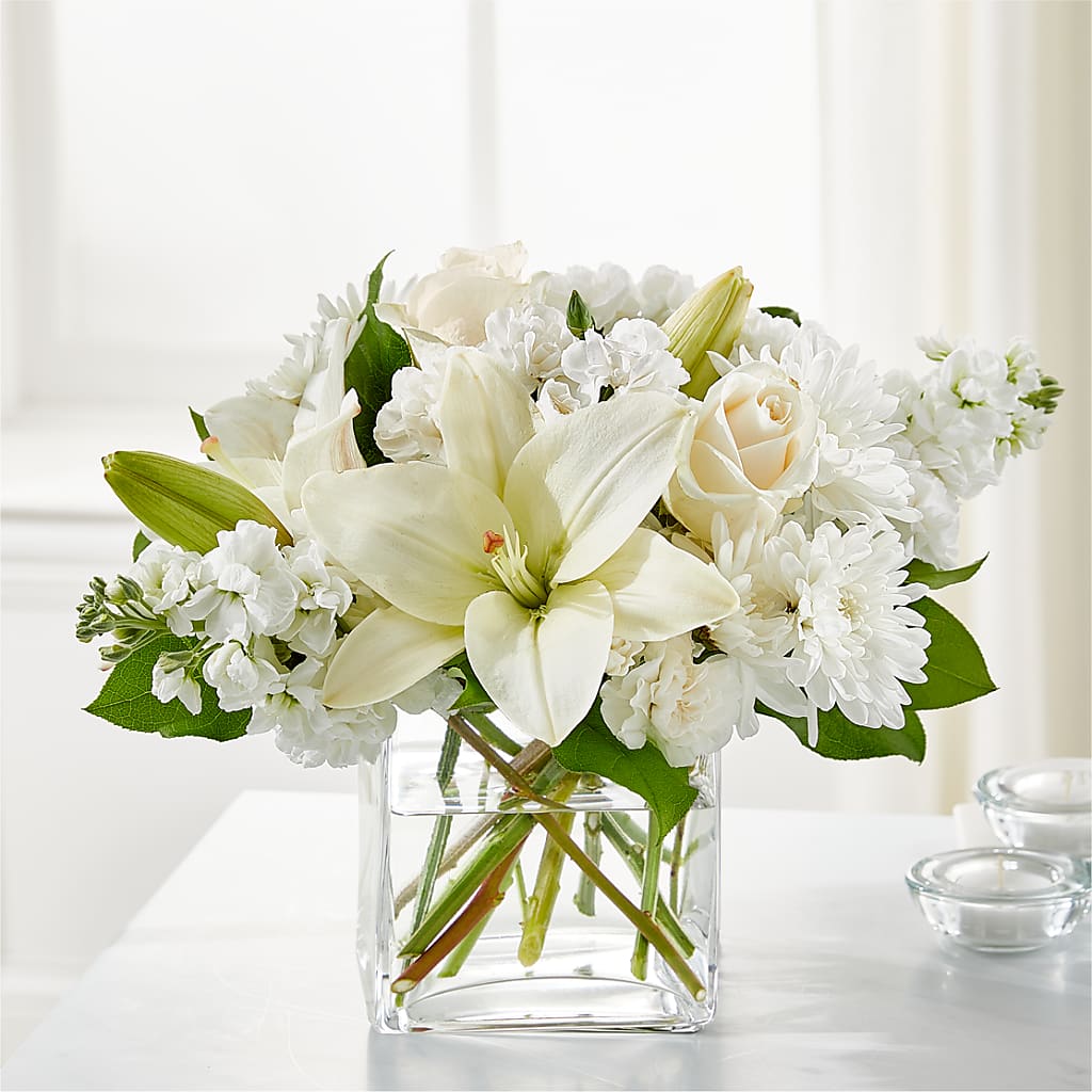Gentle Breeze Bouquet – Towne Florist, Lumberton NC