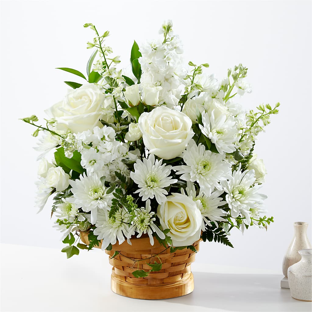 Heartfelt Condolences Arrangement – Towne Florist, Lumberton NC