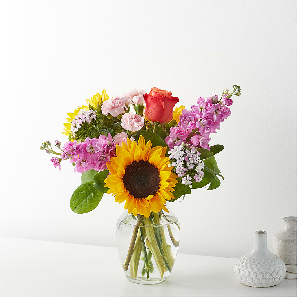 Yellow Brick Road Bouquet – Towne Florist, Lumberton NC
