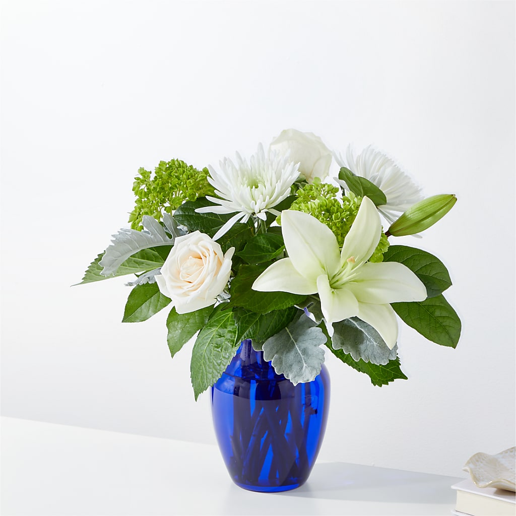 Snowy Dreams Bouquet – Towne Florist, Lumberton NC