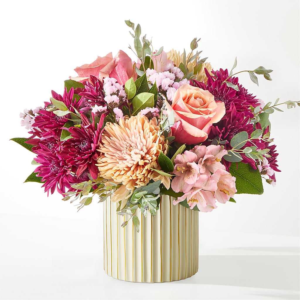 Berry Cobbler Bouquet with Ivory Vase –  Towne Florist, Lumberton NC