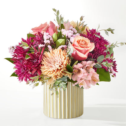 Berry Cobbler Bouquet with Ivory Vase –  Towne Florist, Lumberton NC