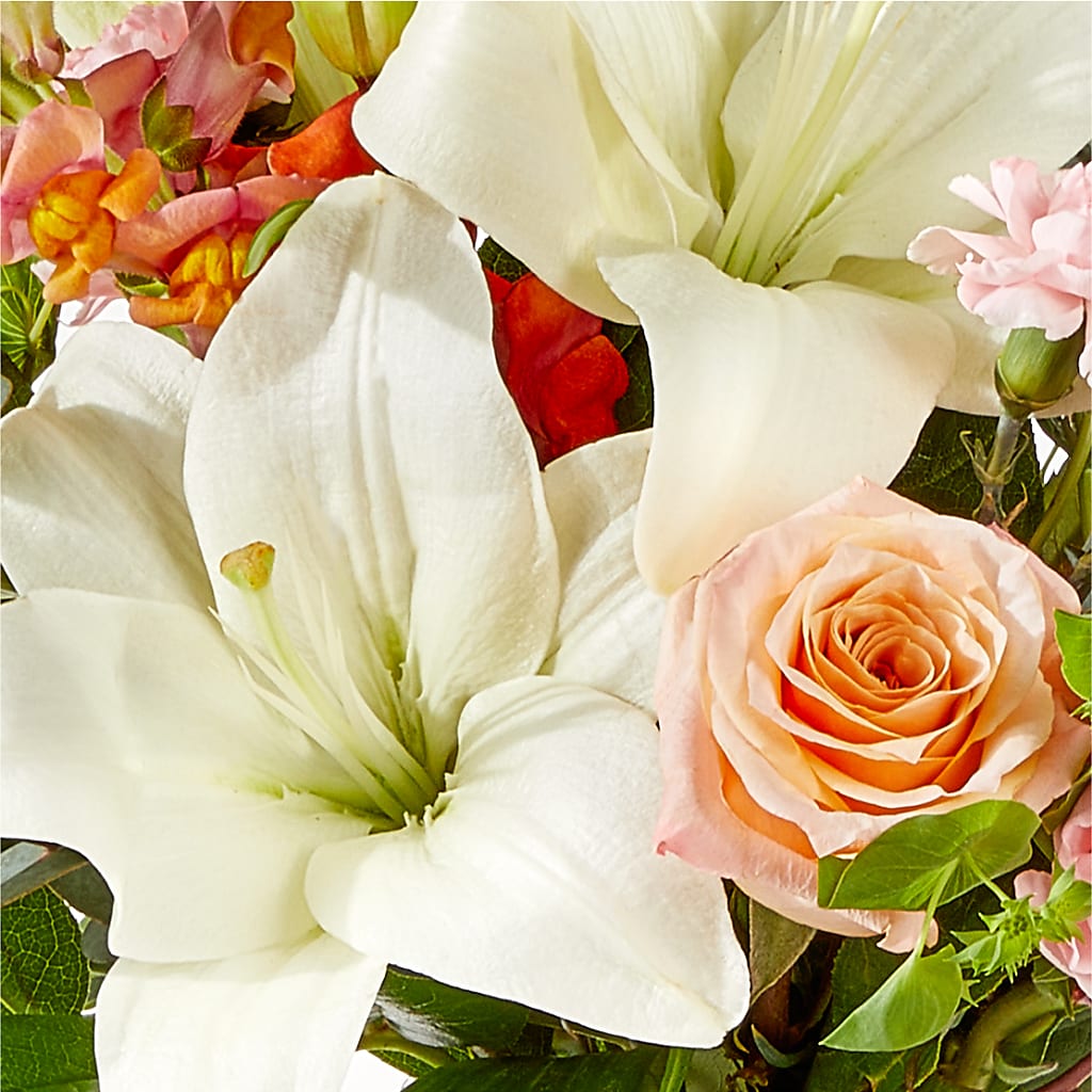 Grapefruit Splash Bouquet –  Towne Florist, Lumberton NC