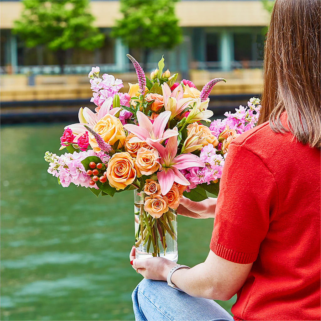 Bisous Bouquet –  Towne Florist, Lumberton NC