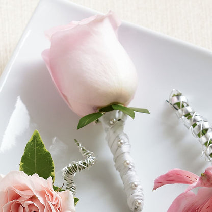 Pink Rose Boutonniere –  Towne Florist, Lumberton NC