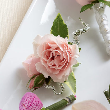 Pink Spray Rose Boutonniere –  Towne Florist, Lumberton NC