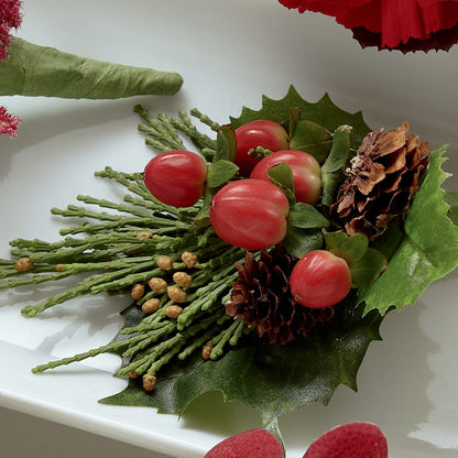 Red Berry Boutonniere –  Towne Florist, Lumberton NC
