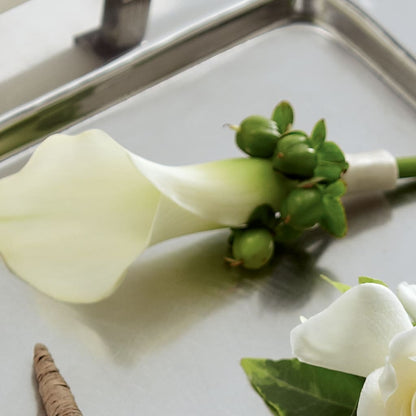 White Calla Boutonniere –  Towne Florist, Lumberton NC